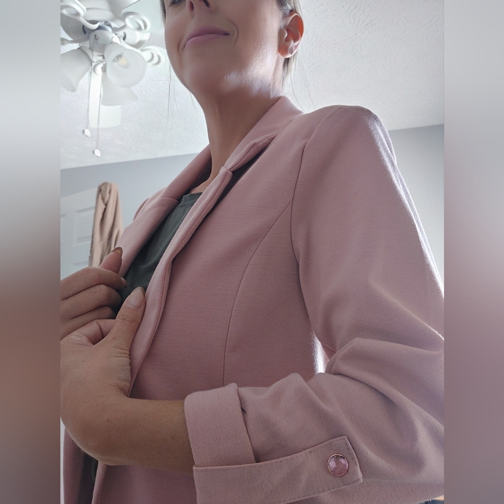 Pink blazer - Picture 4 of 10